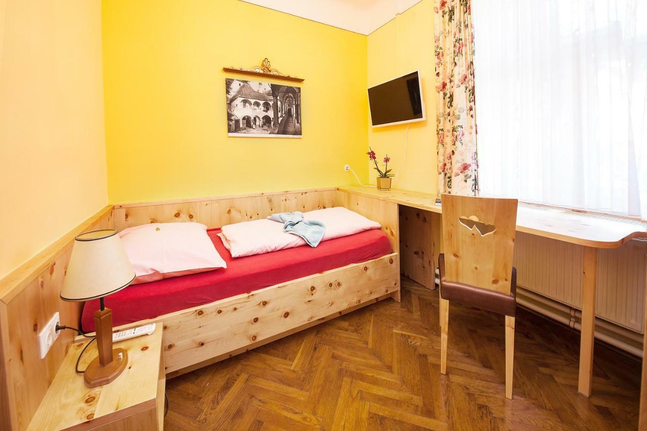 Hotel Alte Post Krems Exterior photo