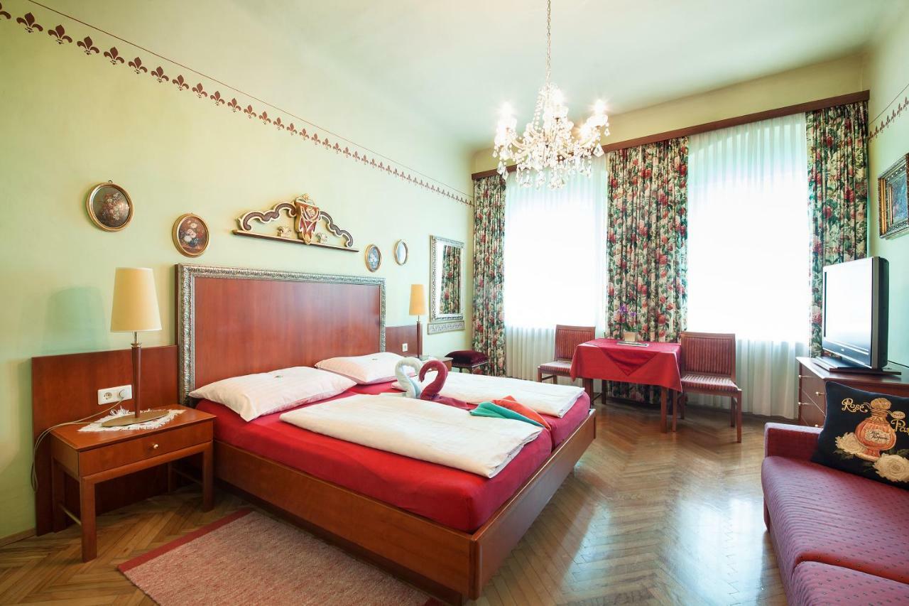 Hotel Alte Post Krems Exterior photo