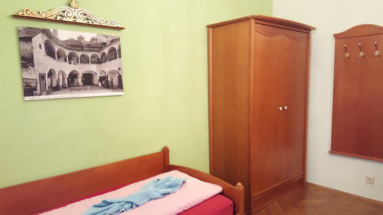 Hotel Alte Post Krems Exterior photo